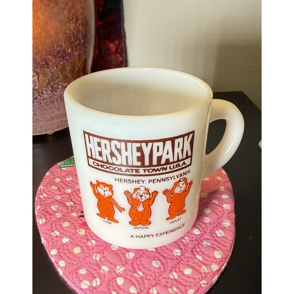 Vintage Hershey Park Chip Dutch Violet Milk Glass Mug Hershey A Happy Experience